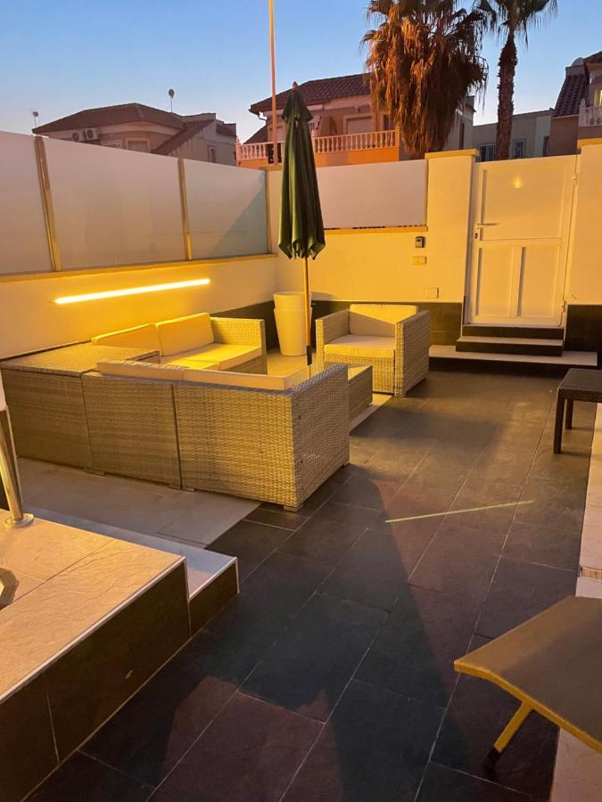 Boulevard La Zenia Villa Playa Flamenca Exterior foto